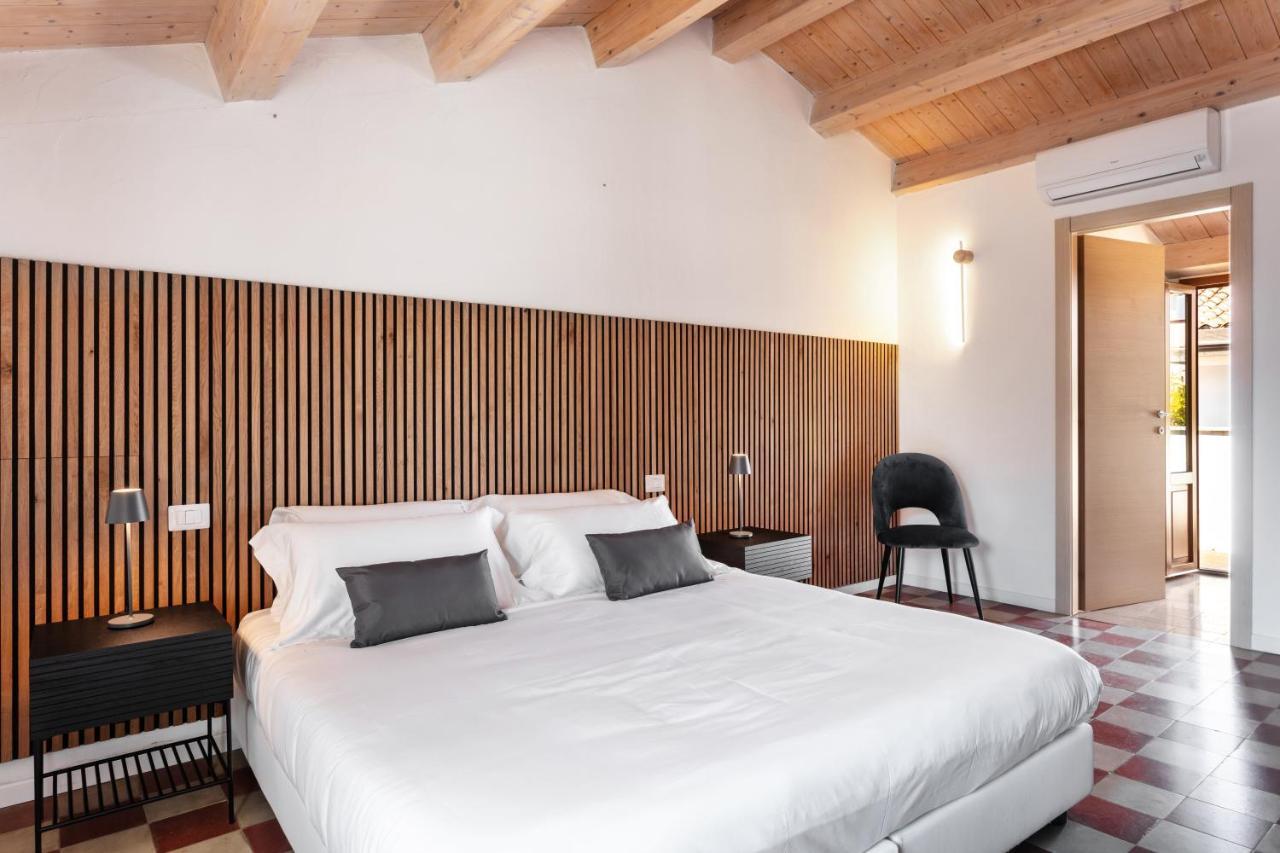 Reef Suites Олбия Екстериор снимка